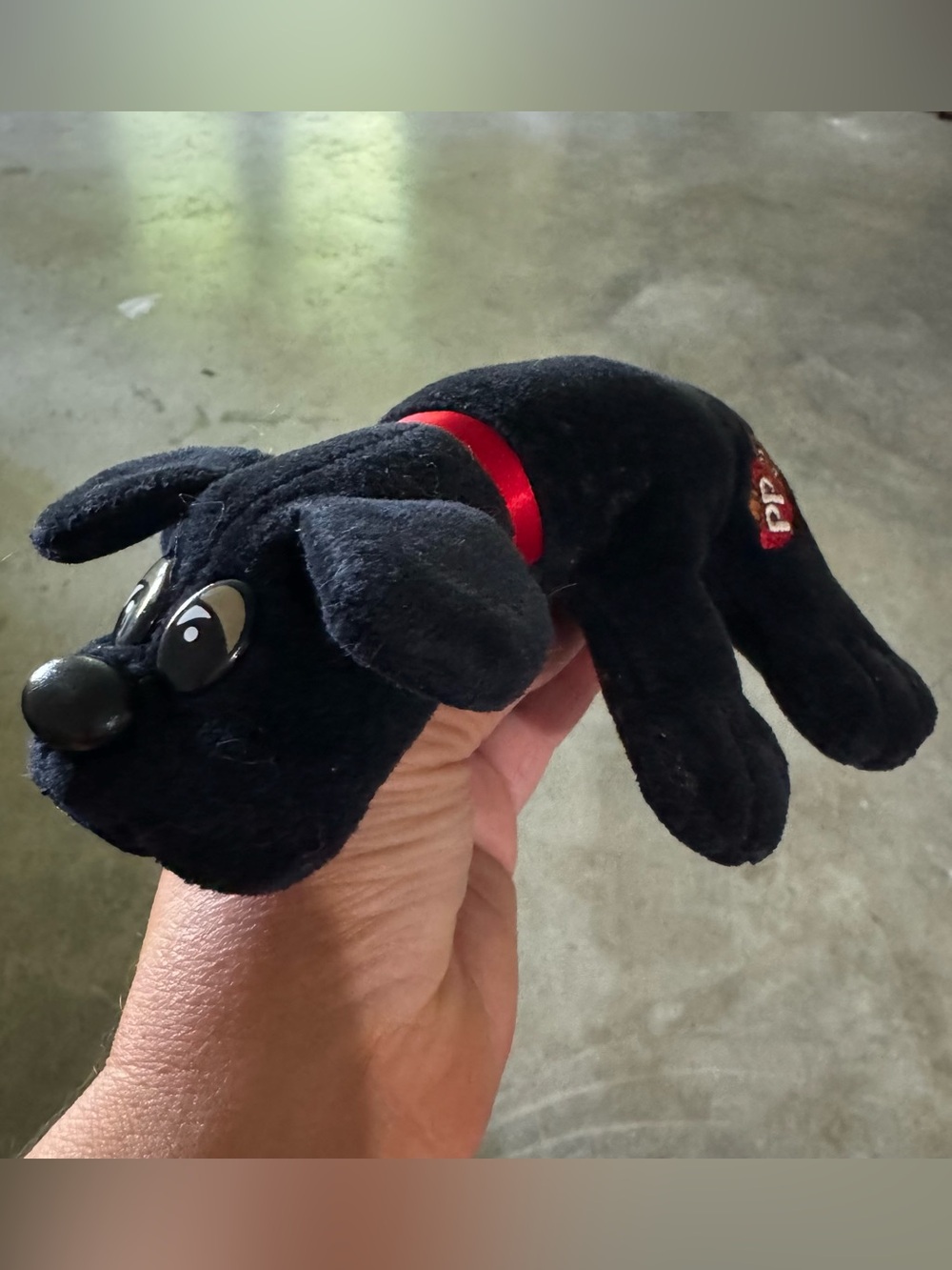 Vintage 1986 Tonka Pound Puppies Plush Dog Black Red Collar Stuffed Animal 7"